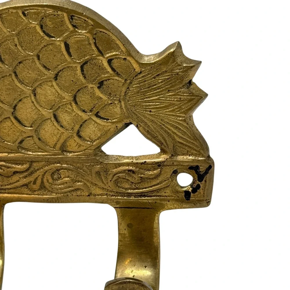 Vintage Pineapple Wall Hook Rack Gold Brass 3-Hook Tropical Decor